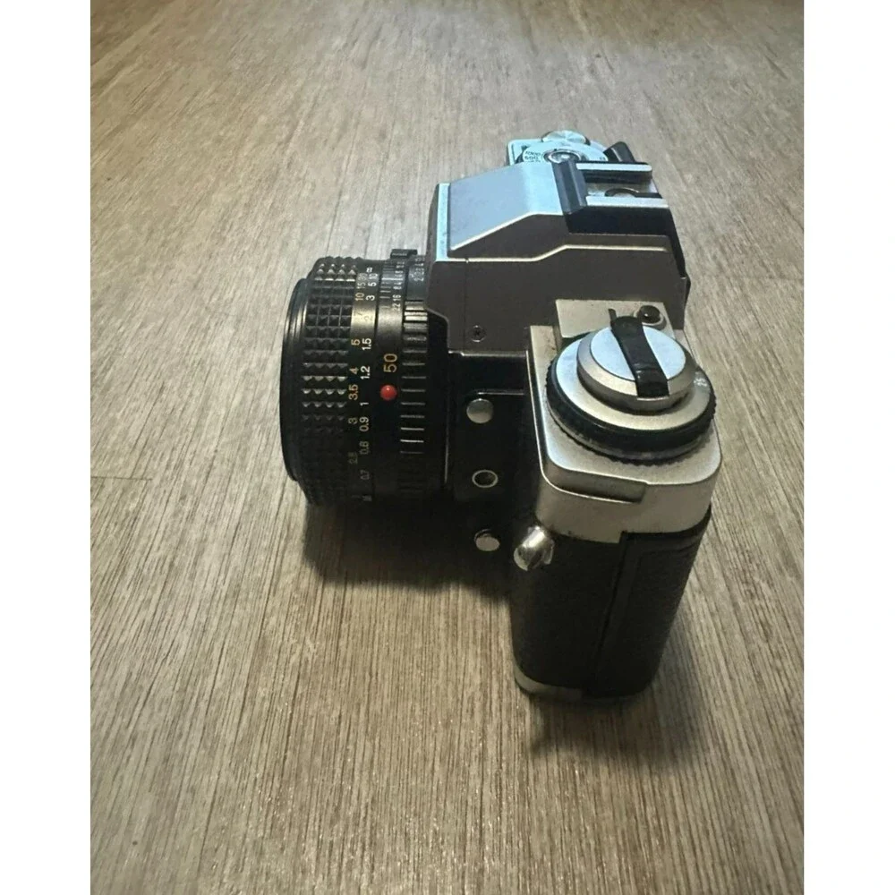 Minolta XG-M 35mm Film Camera W/ Minolta MD 50mm 1:2 Lens
